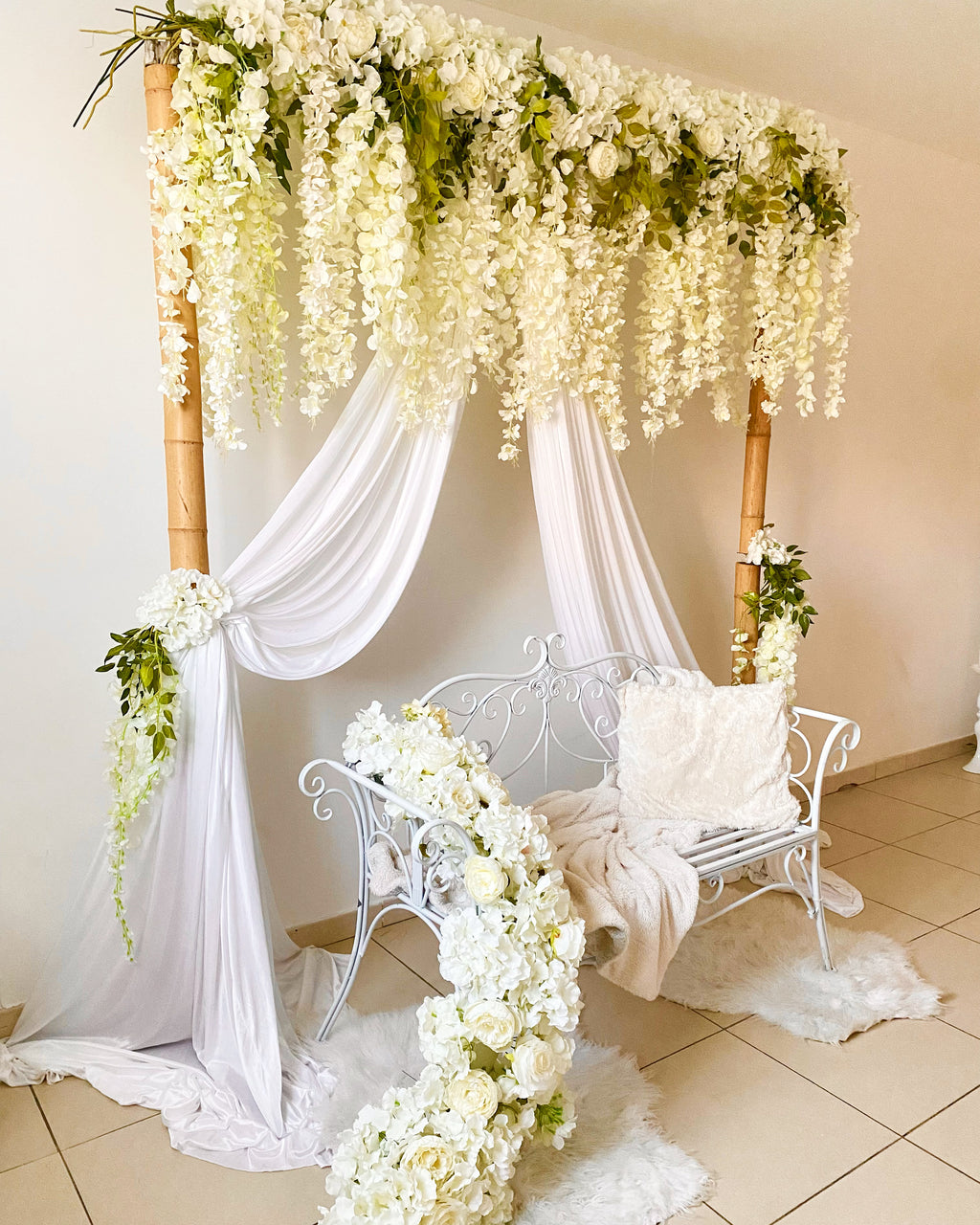 Décor Arche Florale Élégance – Backdrop Mariage & Événements Premium