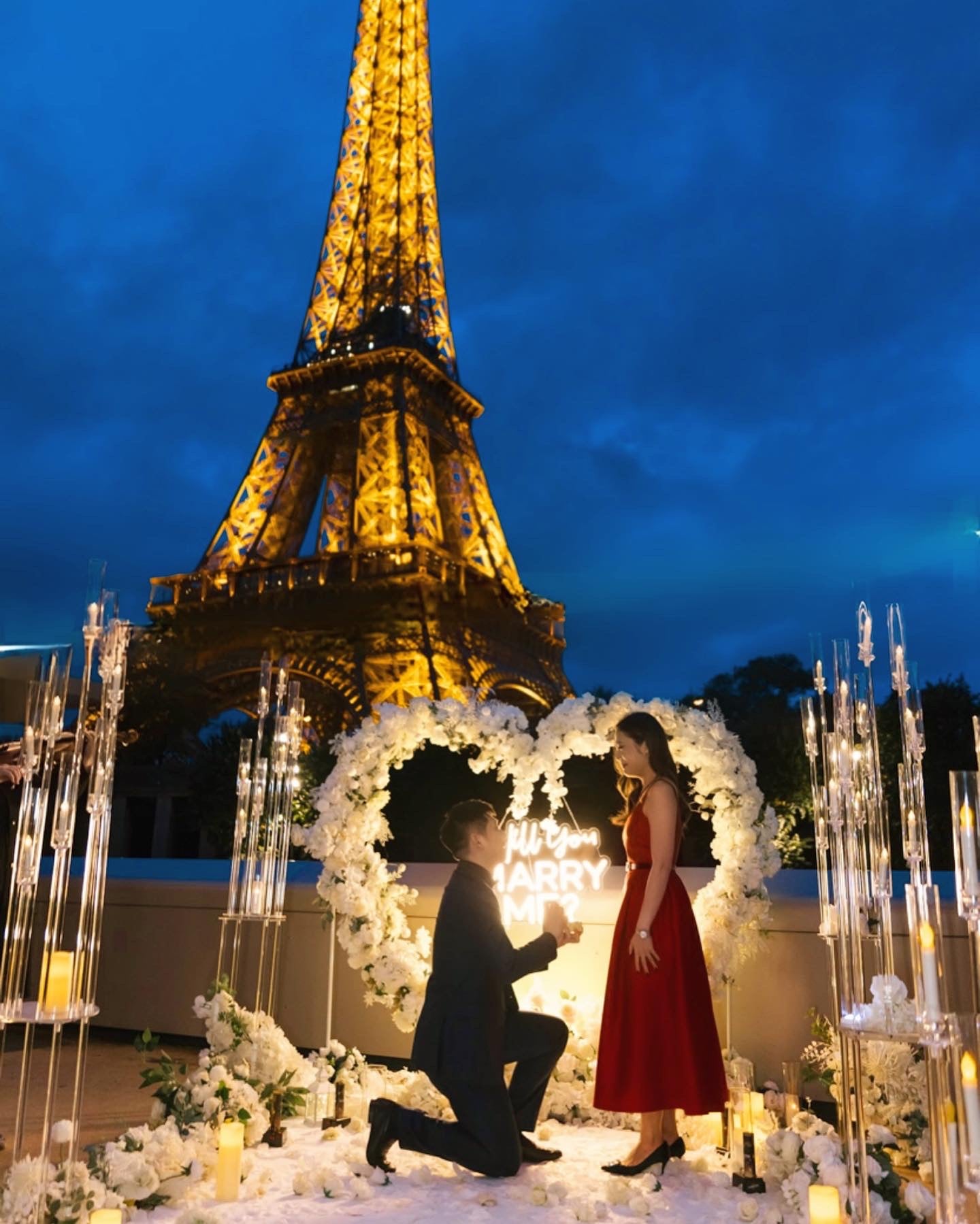Arche Cœur Décoration Mariage – Support Métal Élégant pour Demande en Mariage & Événement