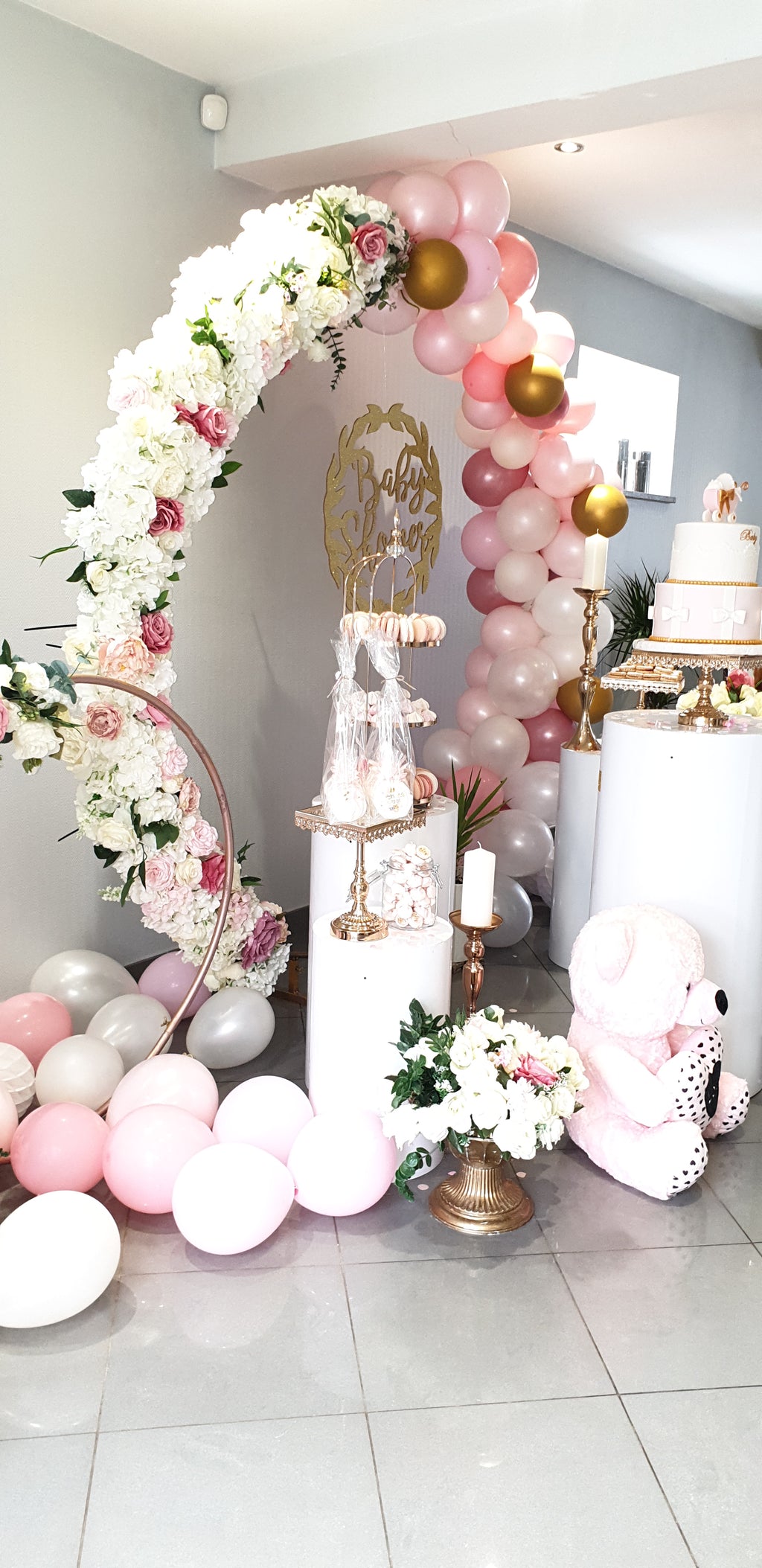 Décor Arche Florale Élégance – Backdrop Mariage & Événements Premium