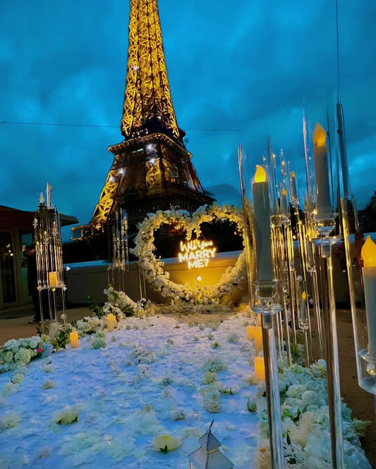 Chemin de fleurs artificielles mariage 1m – Décoration allée cérémonie luxe – Arche et table Mariage premium