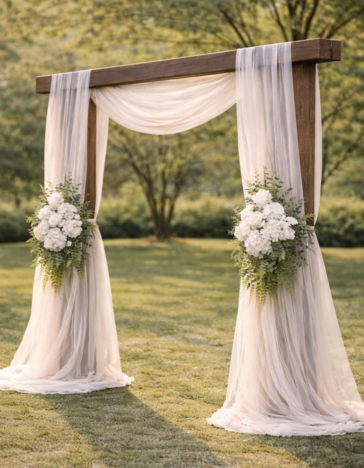 Voilage Blanc Élégant pour Arche de Mariage – Tissu 6M Décoration Cérémonie Chic & Raffinée /75cm X 6M Tull