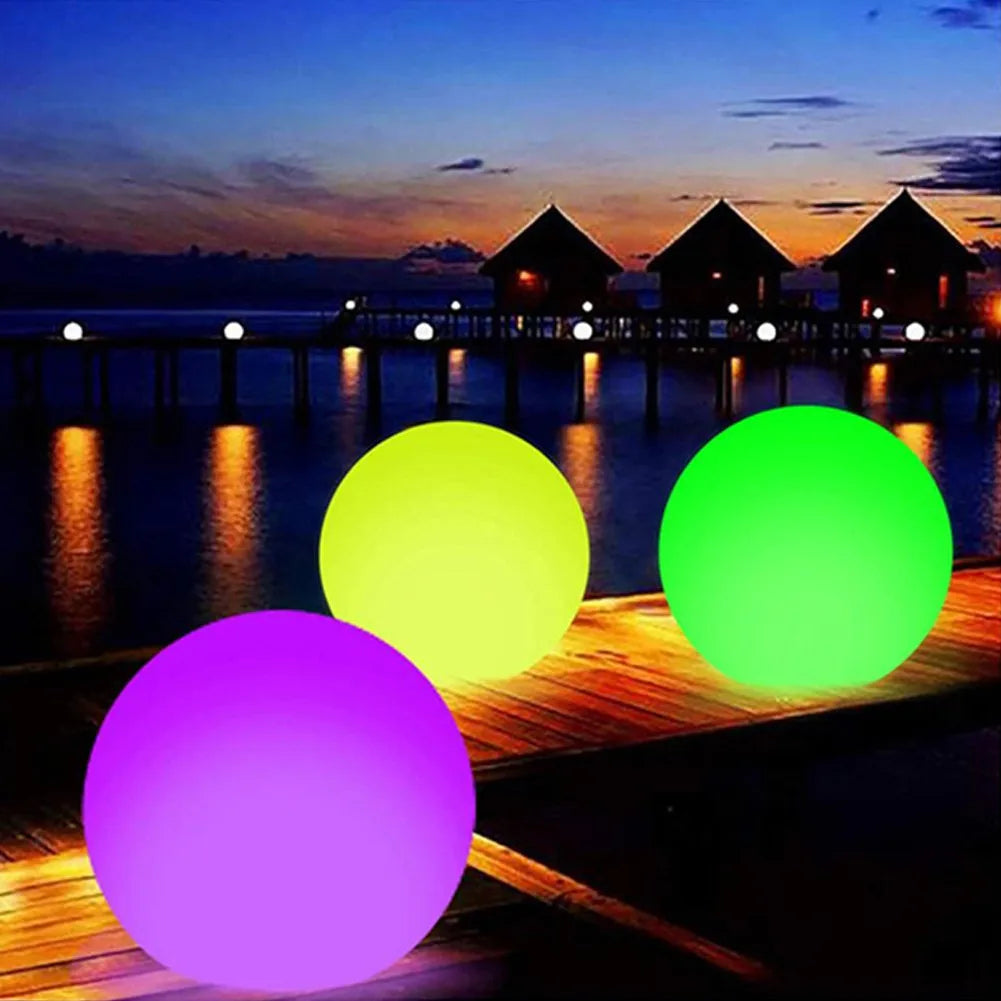 Ballon LED Flottant Multicolore – Ambiance Piscine & Jardin