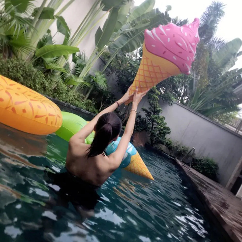 ☀️ Bouée Glace Géante Gonflable – Fun & Pool Party
